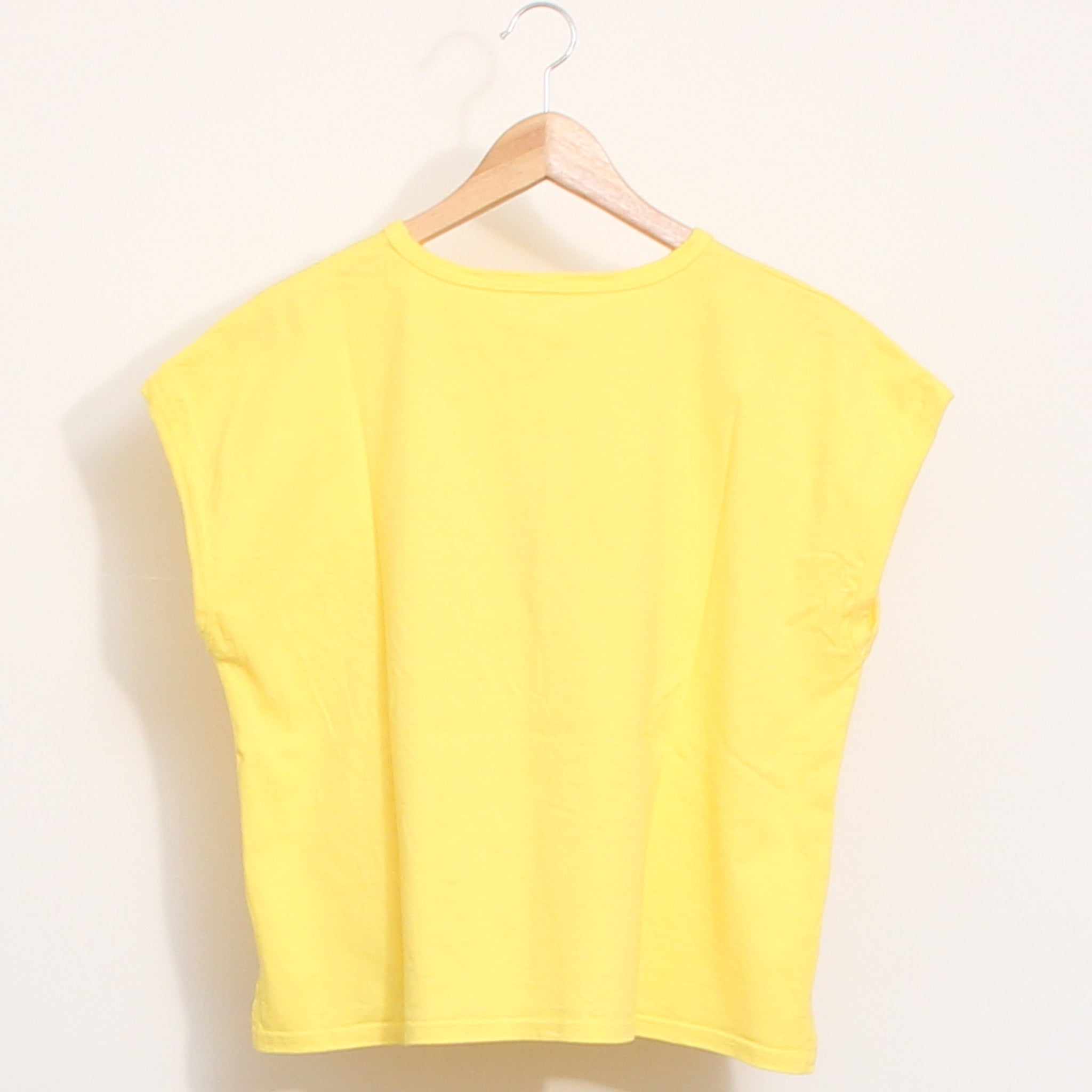 【20%OFF】to touchフラワー刺繍Tシャツ