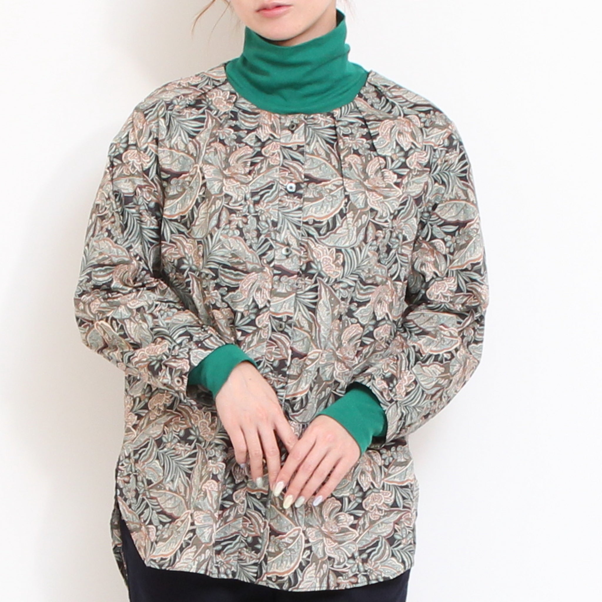 LIBERTYクルーネック前後差シャツ71012