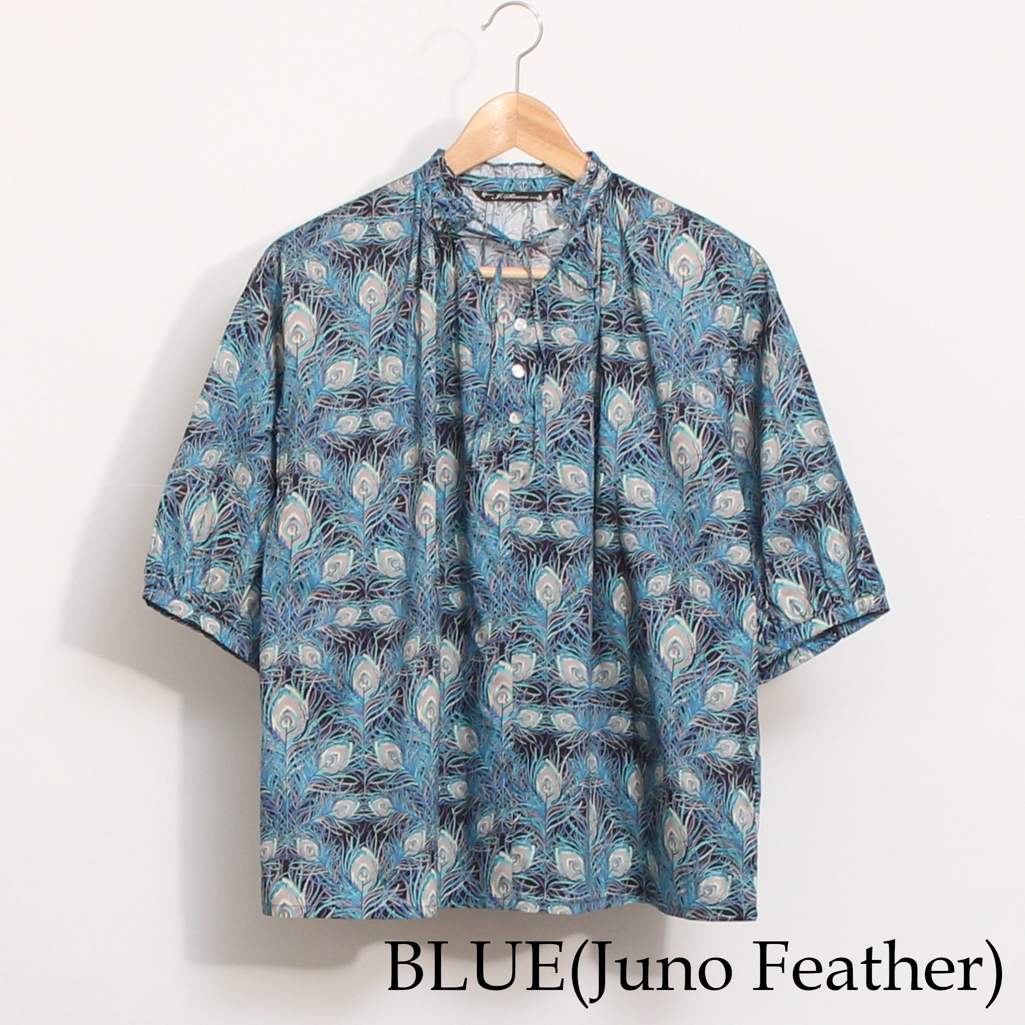 【BLUEのみラスト１点】【期間限定15％OFF・本店限定商品】LIBERTYフリルネックリボンプルオーバー