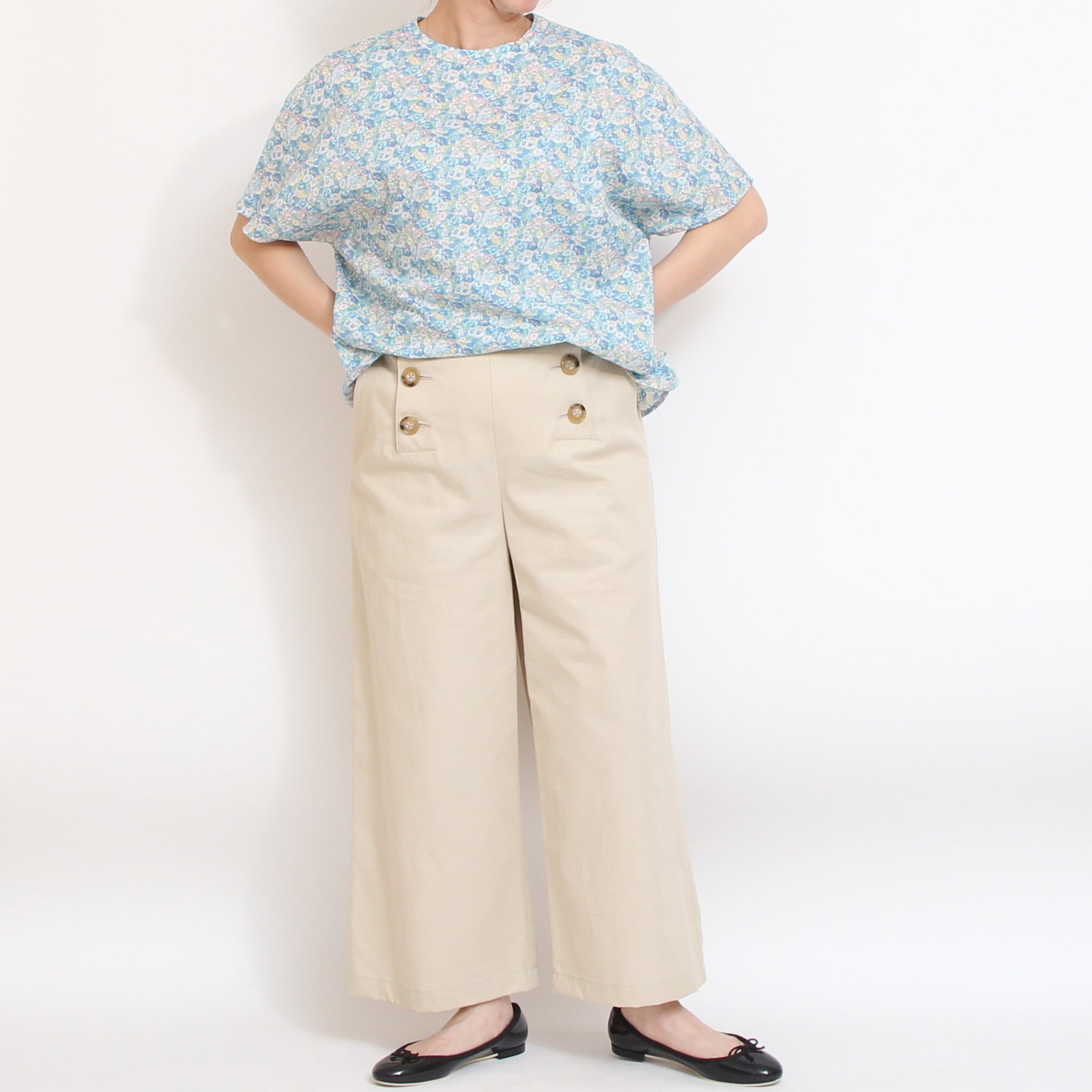 【本店限定商品】LIBERTYスタンド半袖Tシャツブラウス