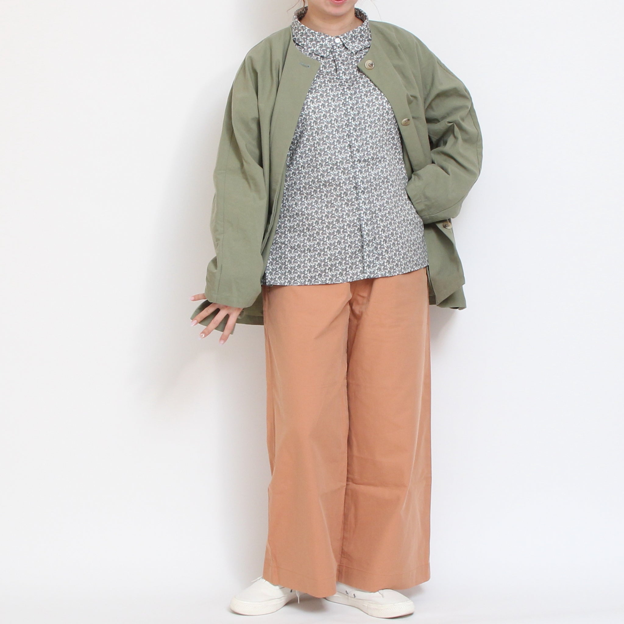 【GREEN・BLUEのみ 残り僅か】Vent d’ouest ノーカラージャケット2602