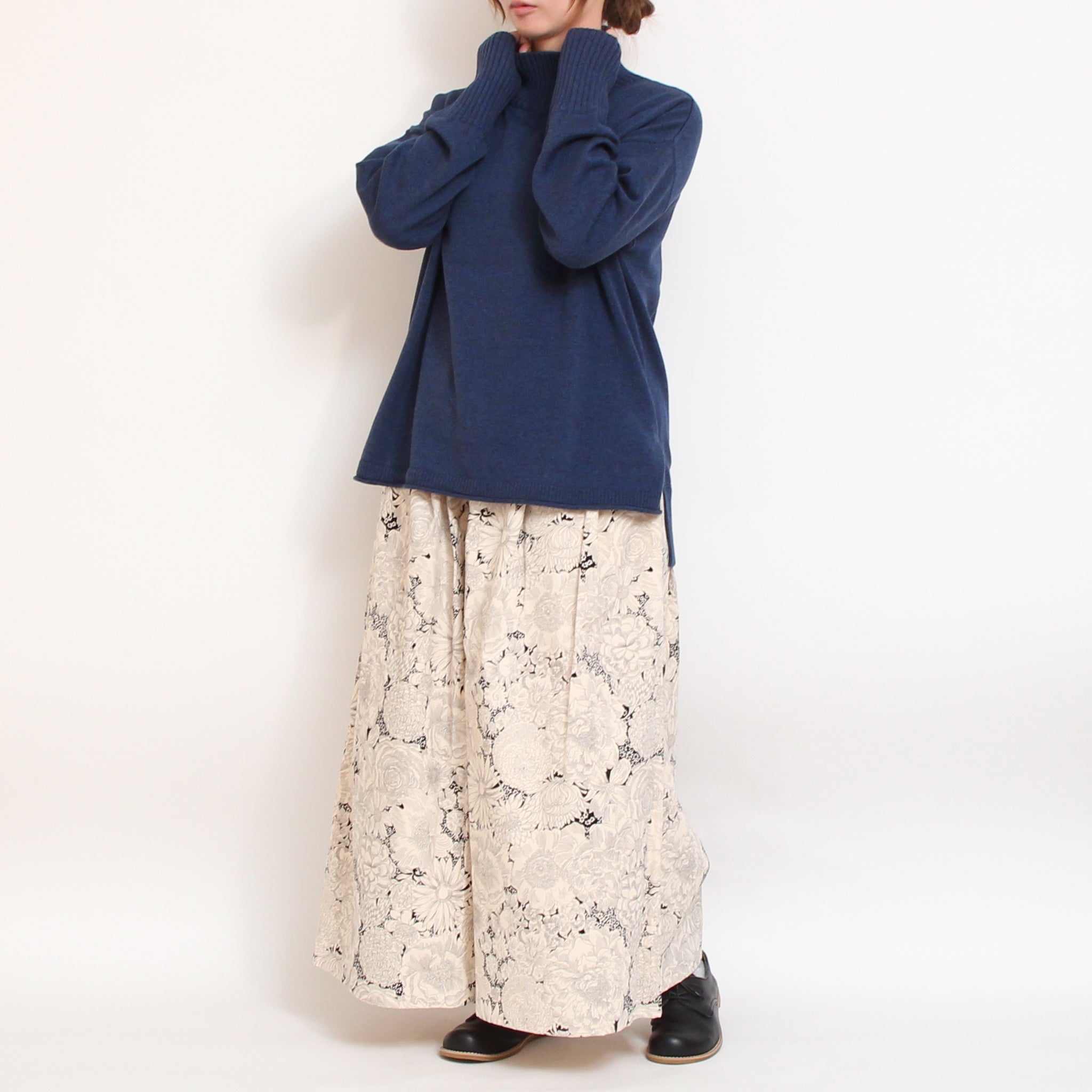 【ラスト1点ずつ】 コーデュロイLIBERTYスカート風パンツ(2511)