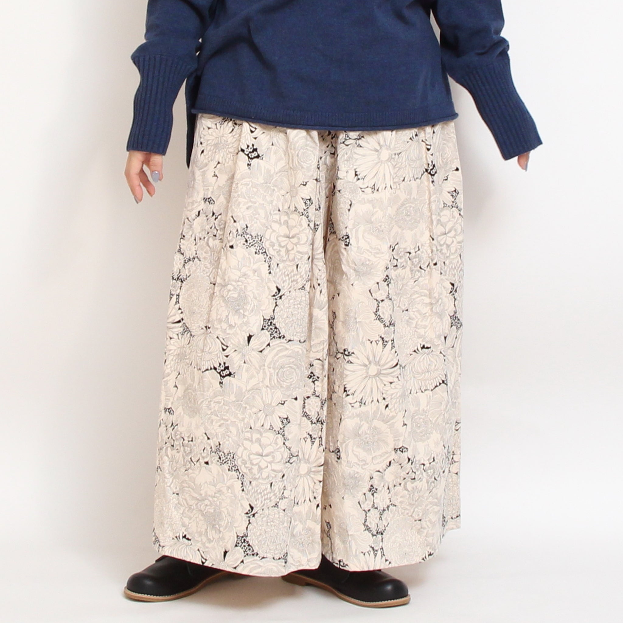 【ラスト1点ずつ】 コーデュロイLIBERTYスカート風パンツ(2511)