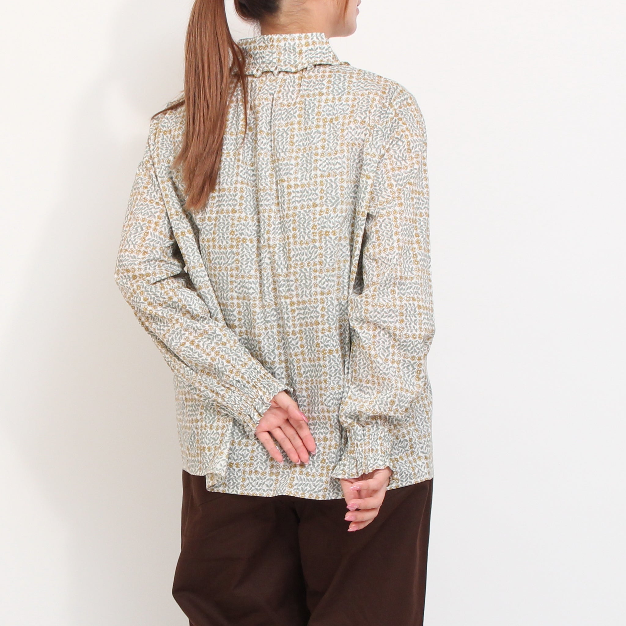 【本店限定商品】sosotto LIBERTYハイスタンドフリルシャツ