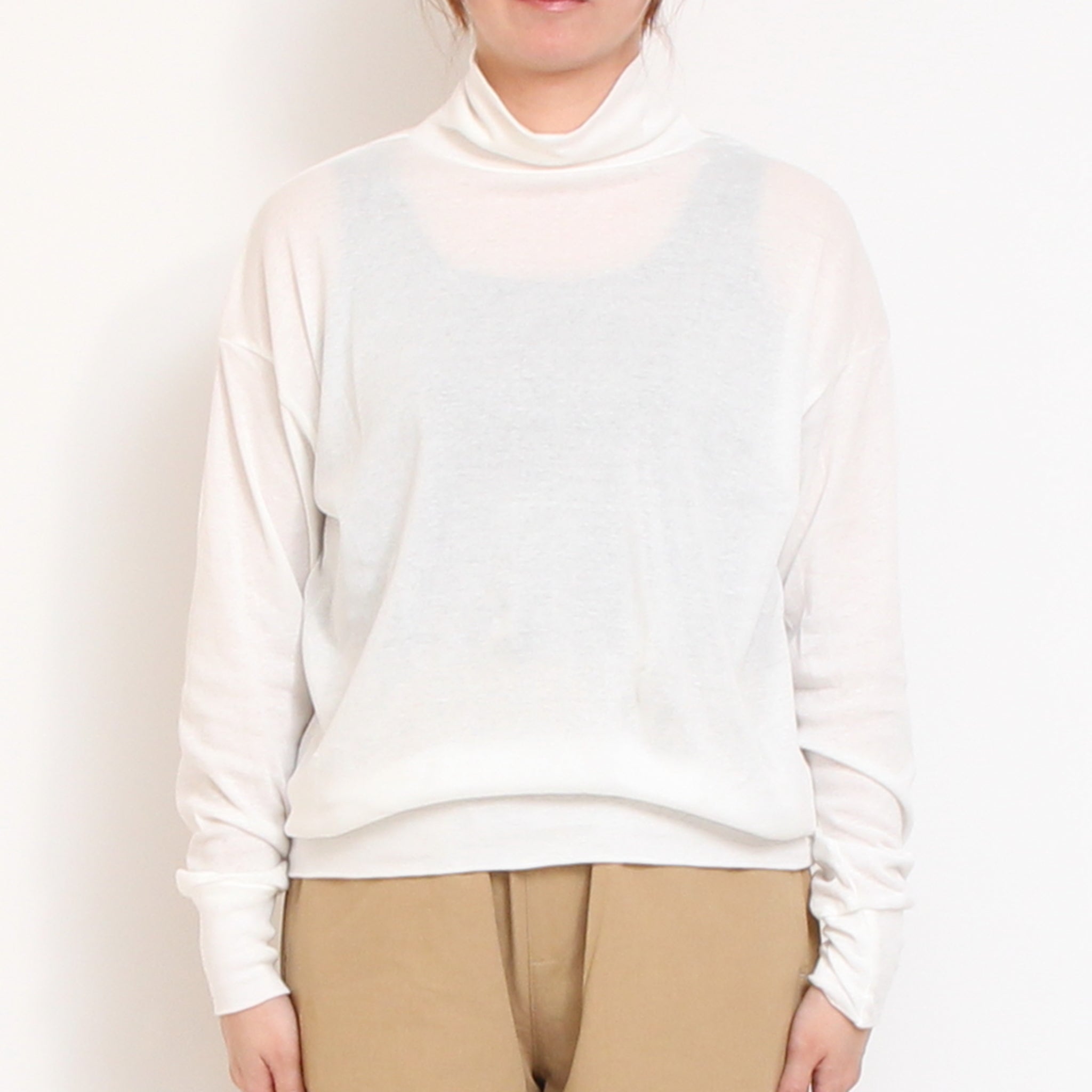 【IVORYラスト1点】NARUハイネックゆったりプルオーバー25