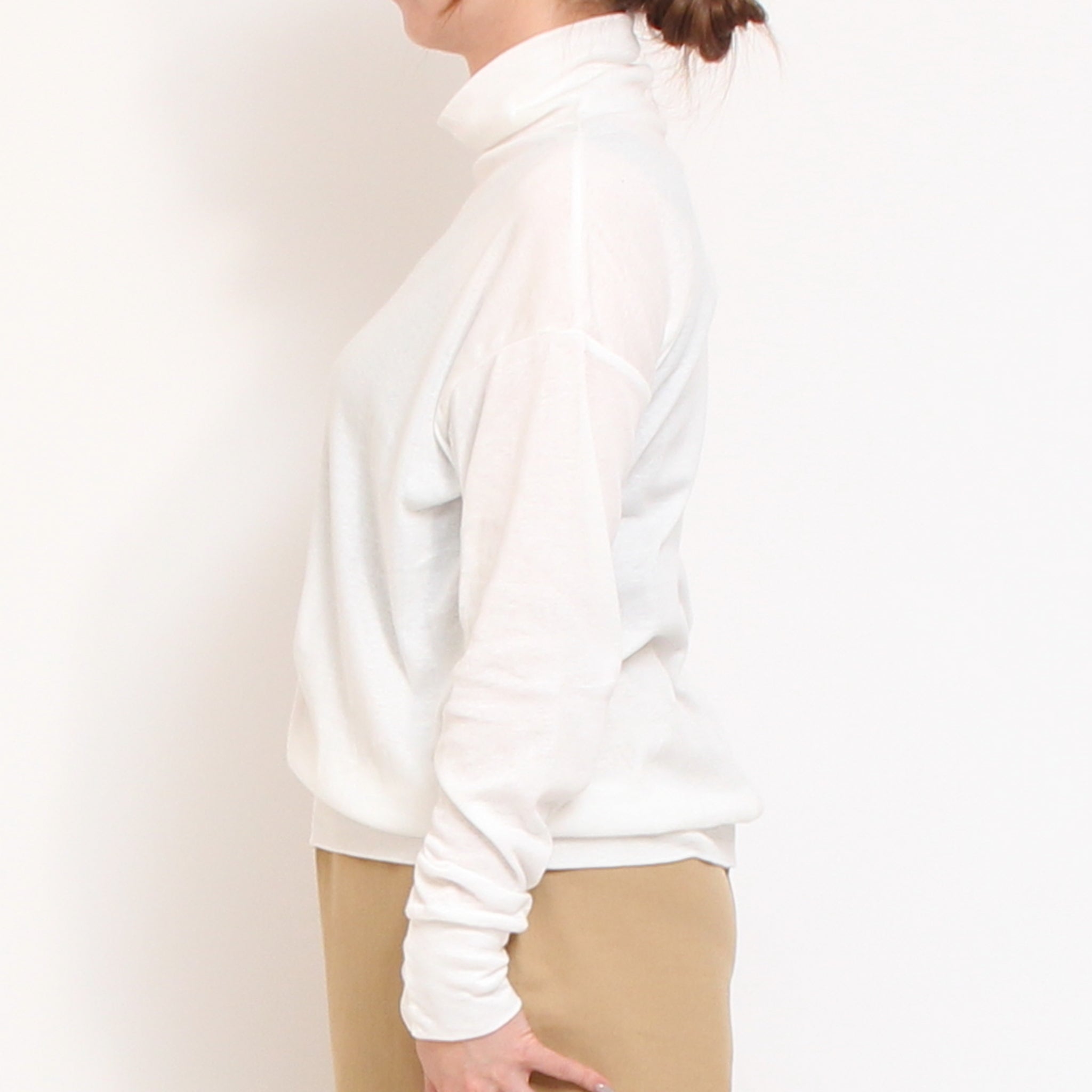 【IVORYラスト1点】NARUハイネックゆったりプルオーバー25