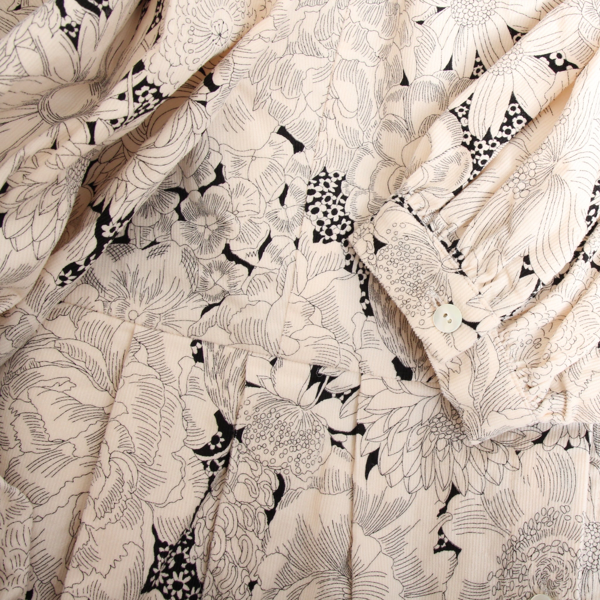 【BEIGEラスト】コーデュロイLIBERTYクラシカルワンピース(2511)