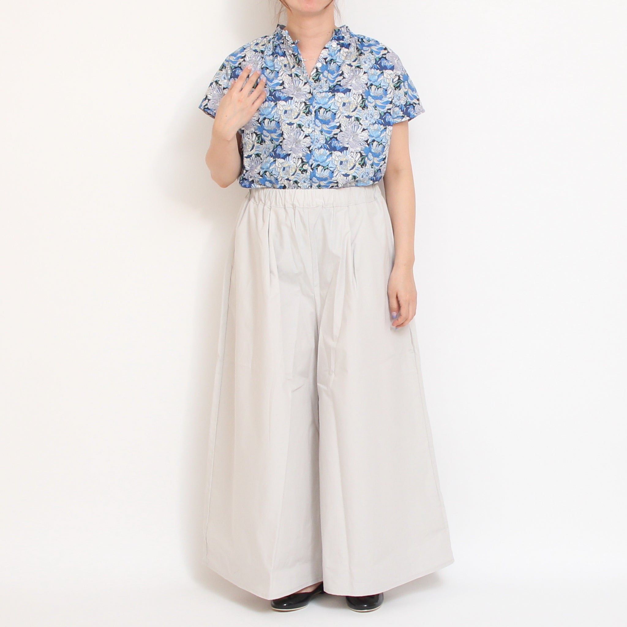 【期間限定15％OFF】【本店限定商品】LIBERTYシャーリングネックフレンチシャツ