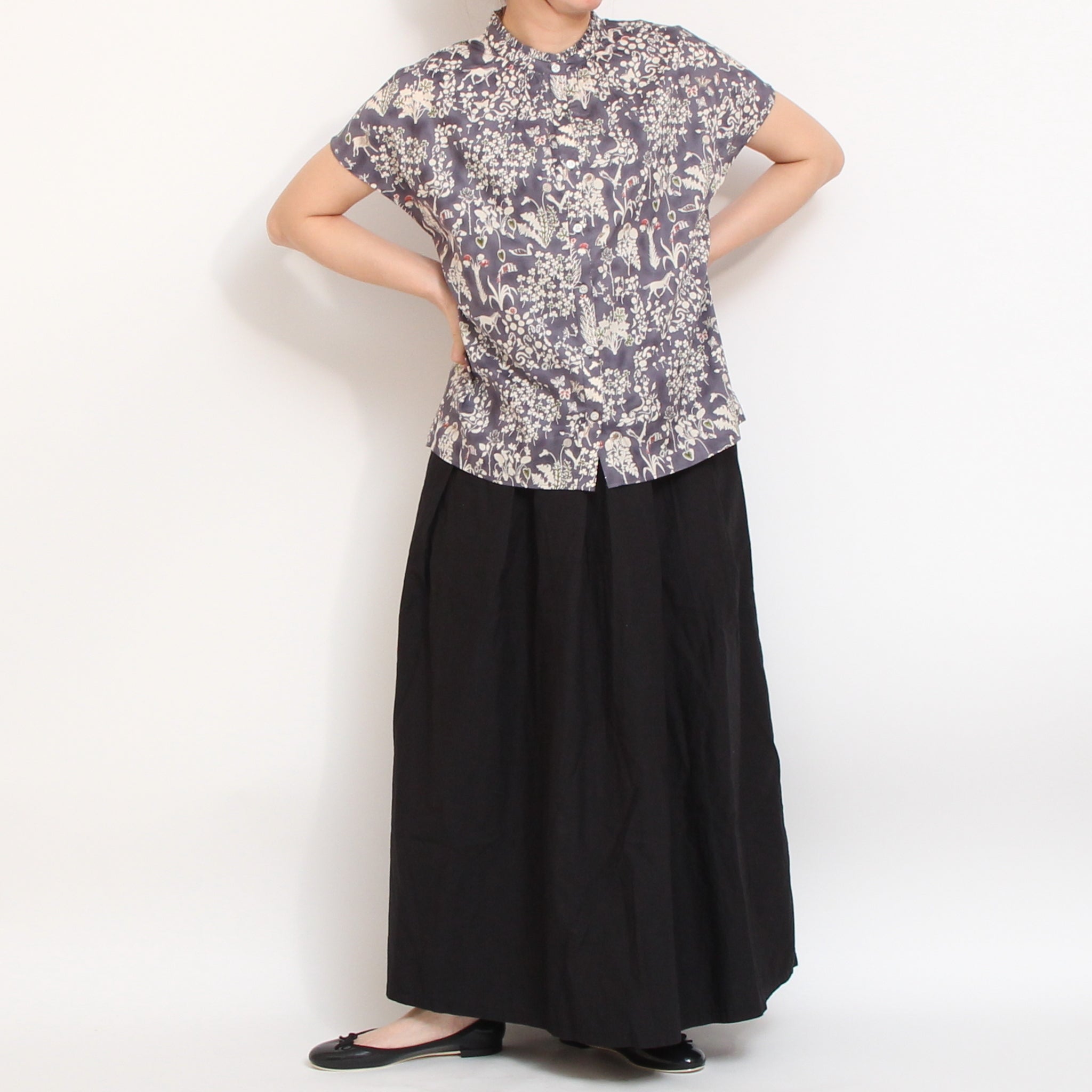 【本店限定商品】 リバティスタンドフリルギャザーシャツ2605