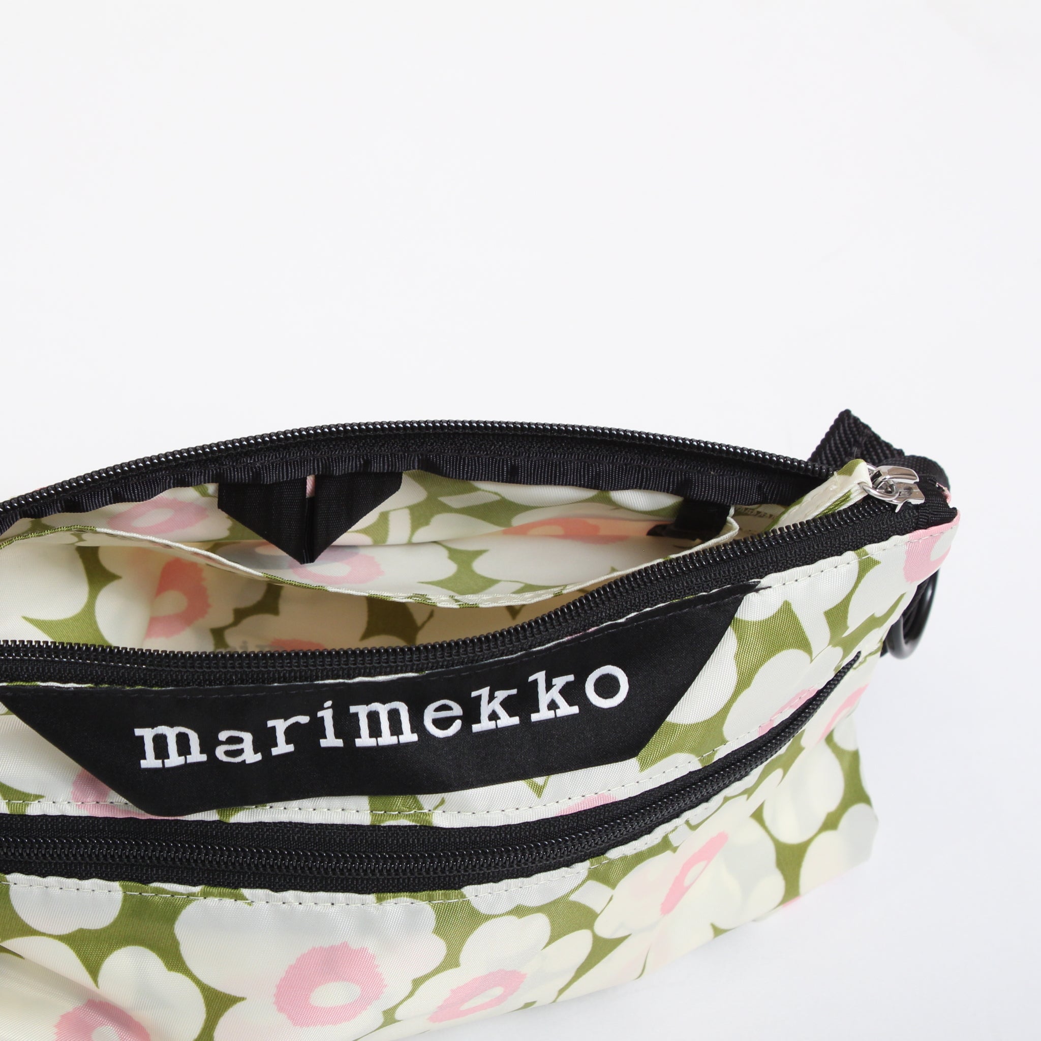 marimekko Neat Crossbody S/95791marimekko Neat Crossbody S/95795