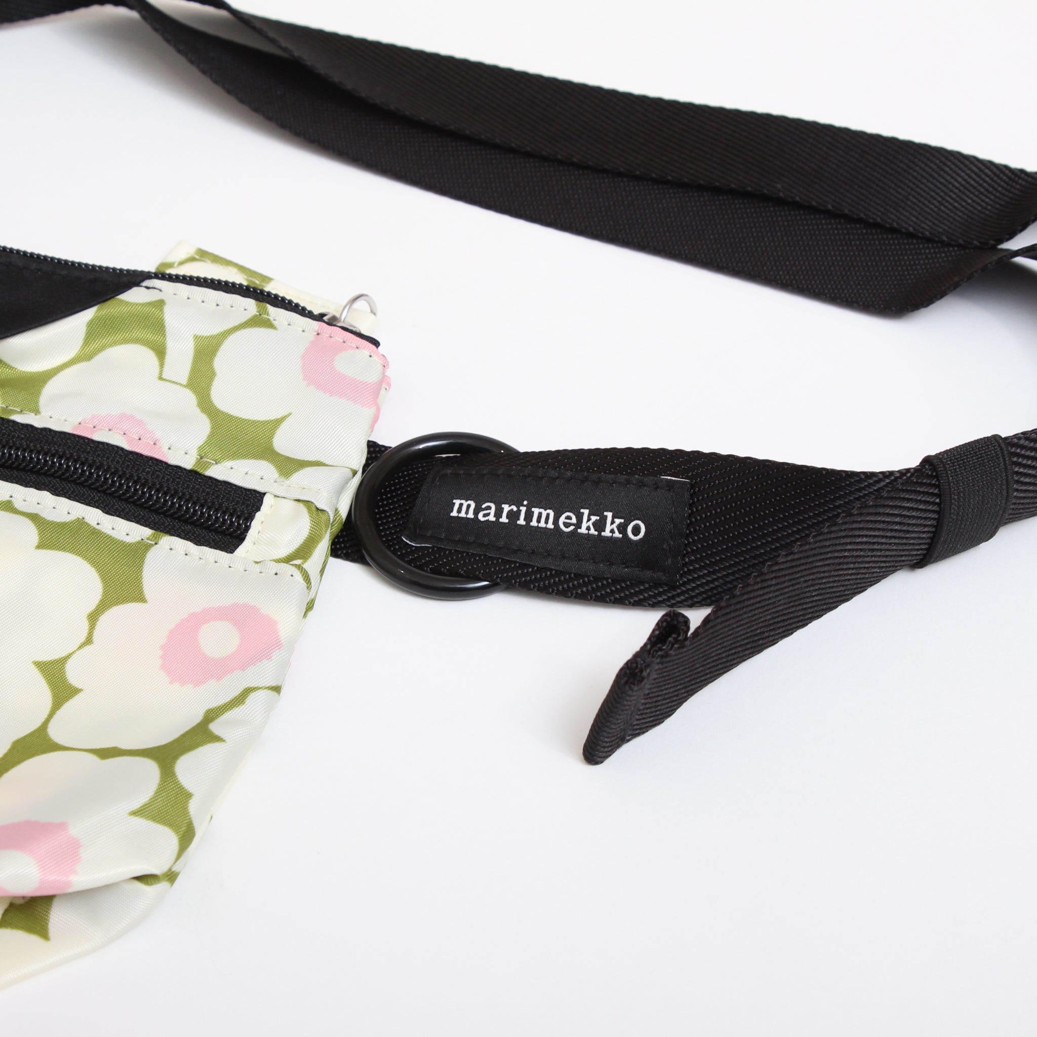 marimekko Neat Crossbody S/95791marimekko Neat Crossbody S/95795