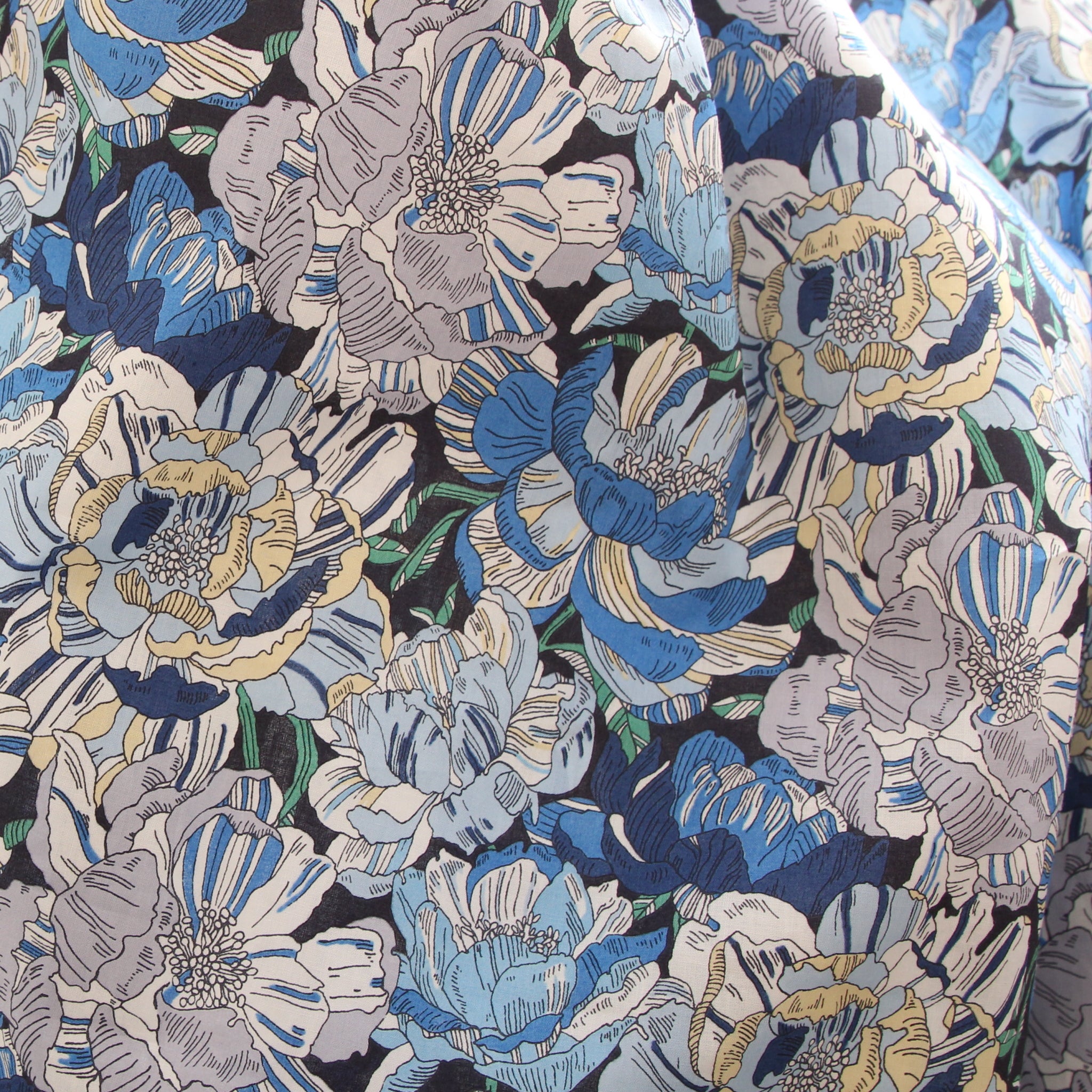 【期間限定15％OFF】【本店限定商品】LIBERTYシャーリングネックフレンチシャツ