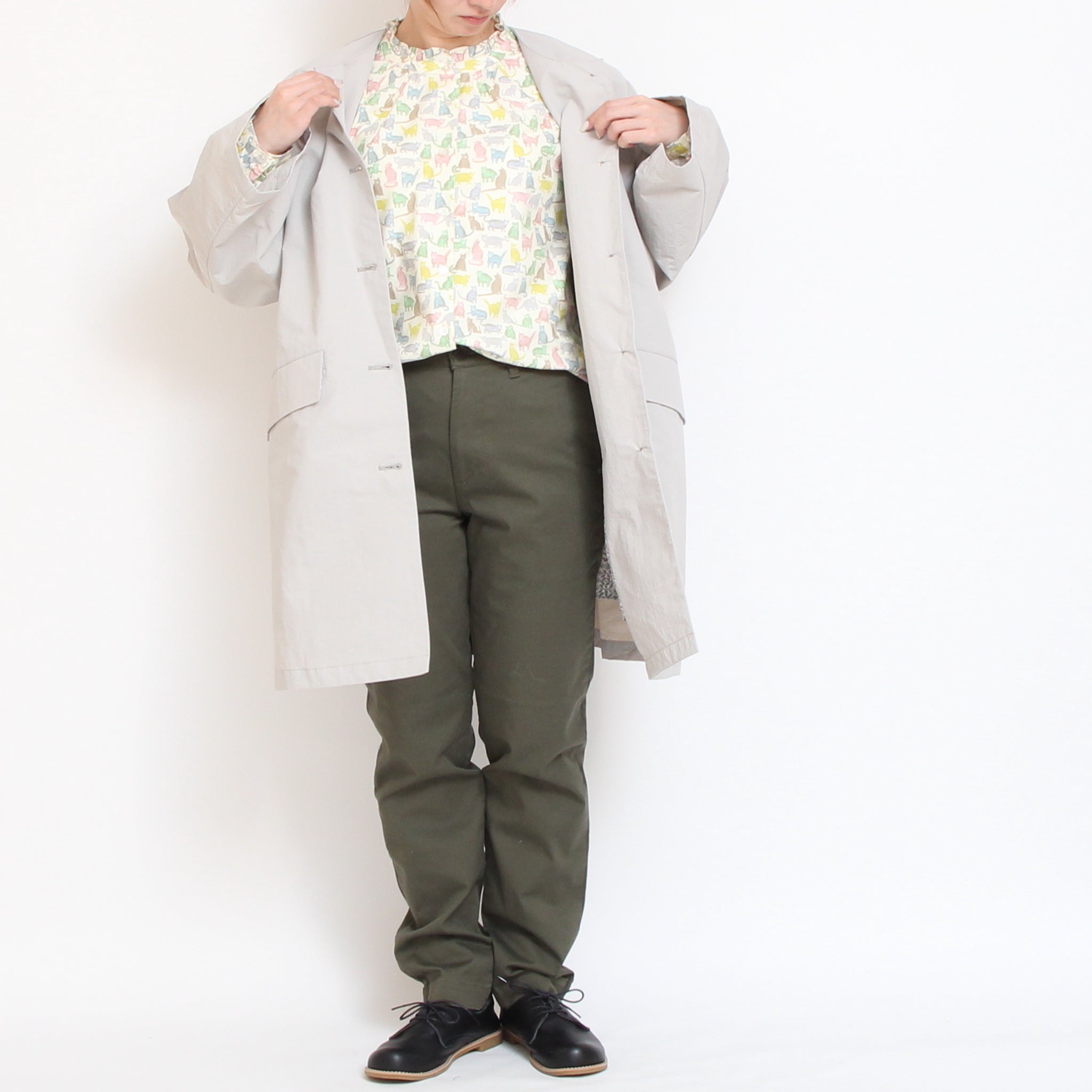 【IVORY・NAVYのみ 残り僅か】Cotton Flannelスタンドフリルシャツ2601