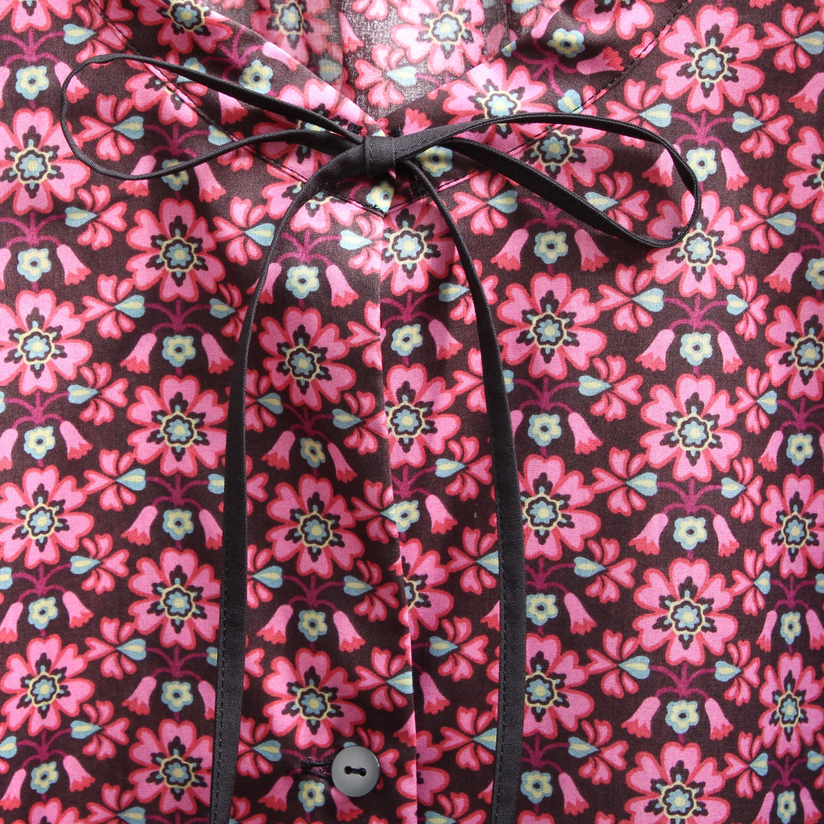 【Online Shopのみ！1点ずつ】LIBERTY裾バイカラーリボンシャツ