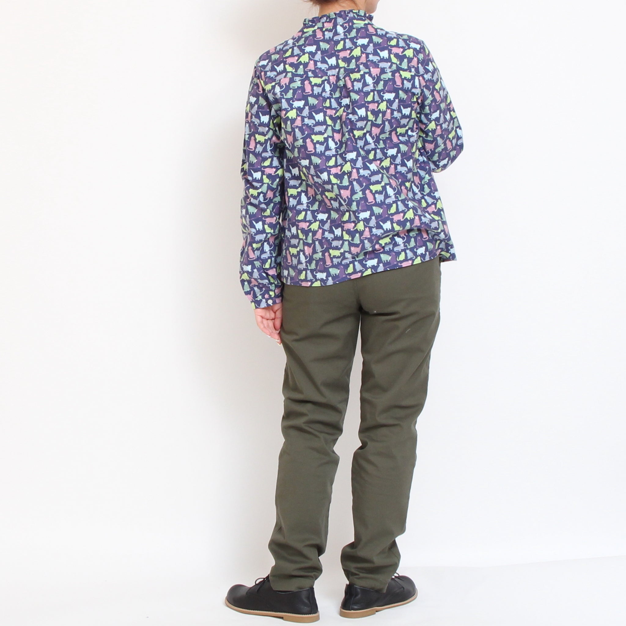 【IVORY・NAVYのみ 残り僅か】Cotton Flannelスタンドフリルシャツ2601