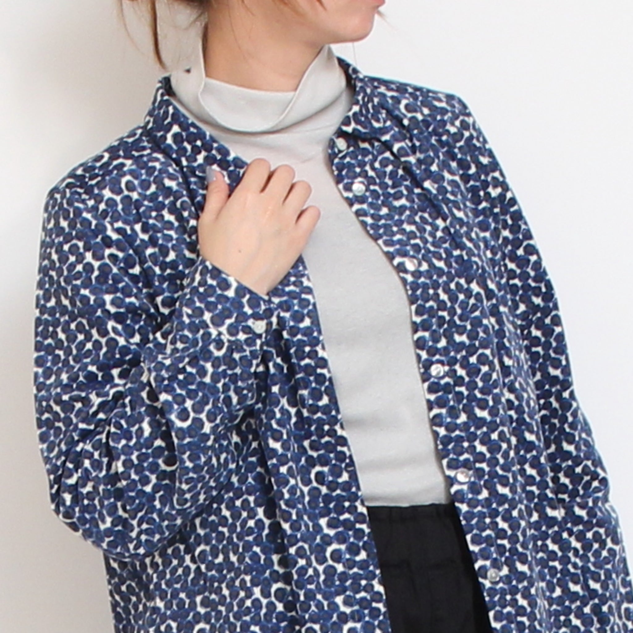 【IVORYラスト1点】NARUハイネックゆったりプルオーバー25