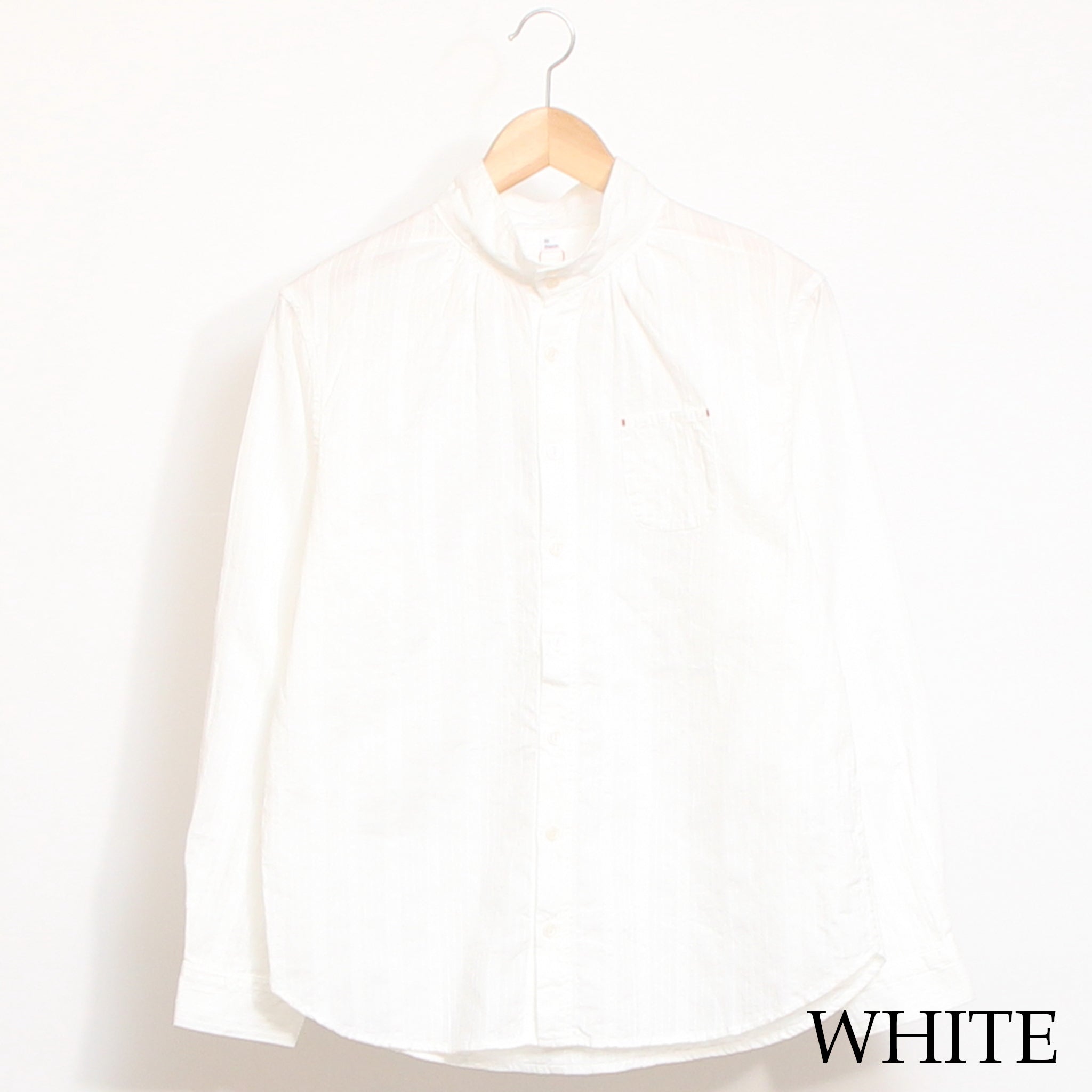 【20%OFF】【WHITEラスト１点】to touchドビーストライプ ハイネックシャツ