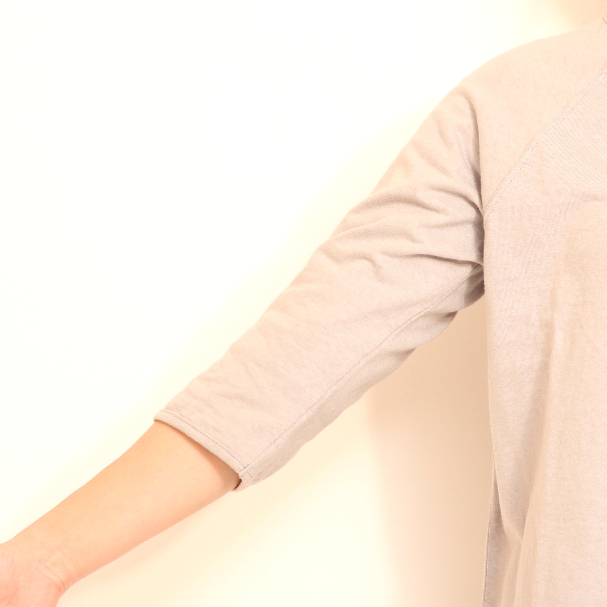 【NAVYラスト１点】to touch ラフィーコットン7分袖Tシャツ