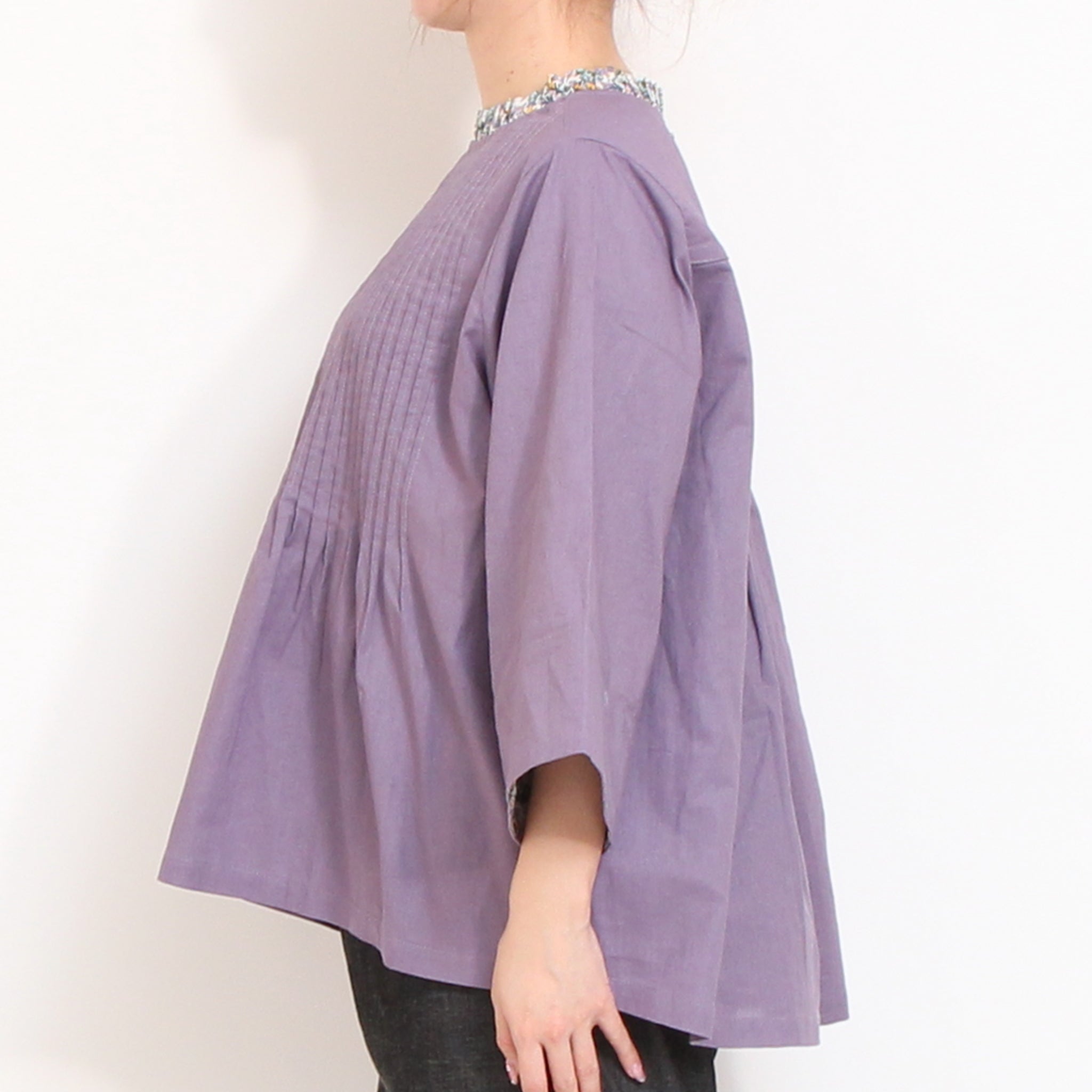 【30%OFF】【PURPLEのみ 残り僅か】sosotto LIBERTY使いフリルネックブラウス