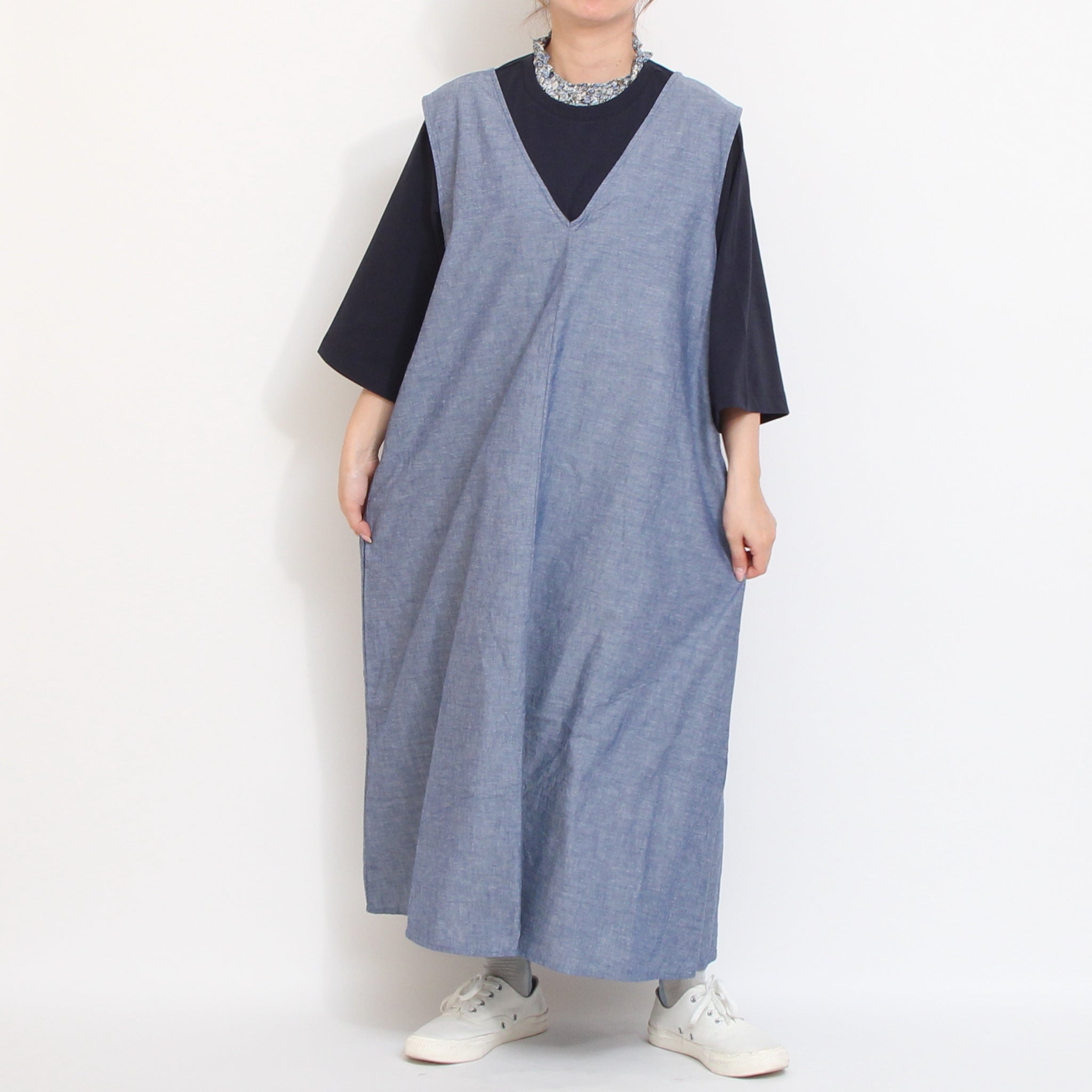 【BROWN残り僅か】sosottoLIBERTY使いフリルネックTシャツ