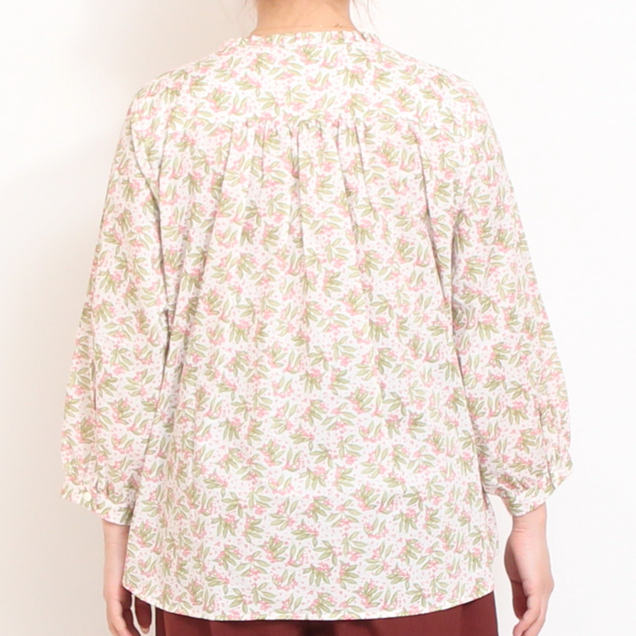 【期間限定15%OFF】【PURPLE・PINKのみ 残り僅か】リバティ7分袖フリルネックスタンダードシャツ2603