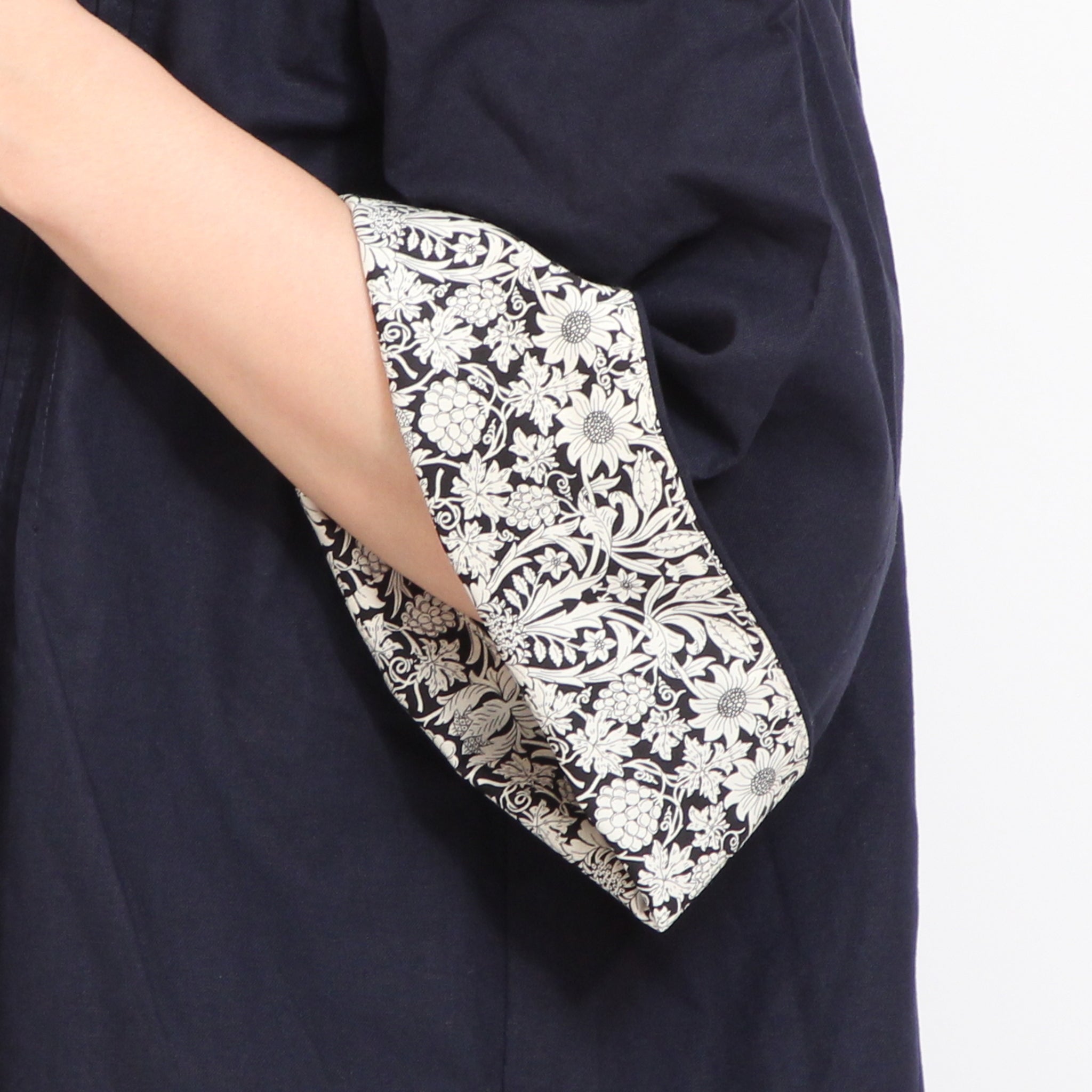 【30%OFF】【PURPLEのみ 残り僅か】sosotto LIBERTY使いフリルネックブラウス