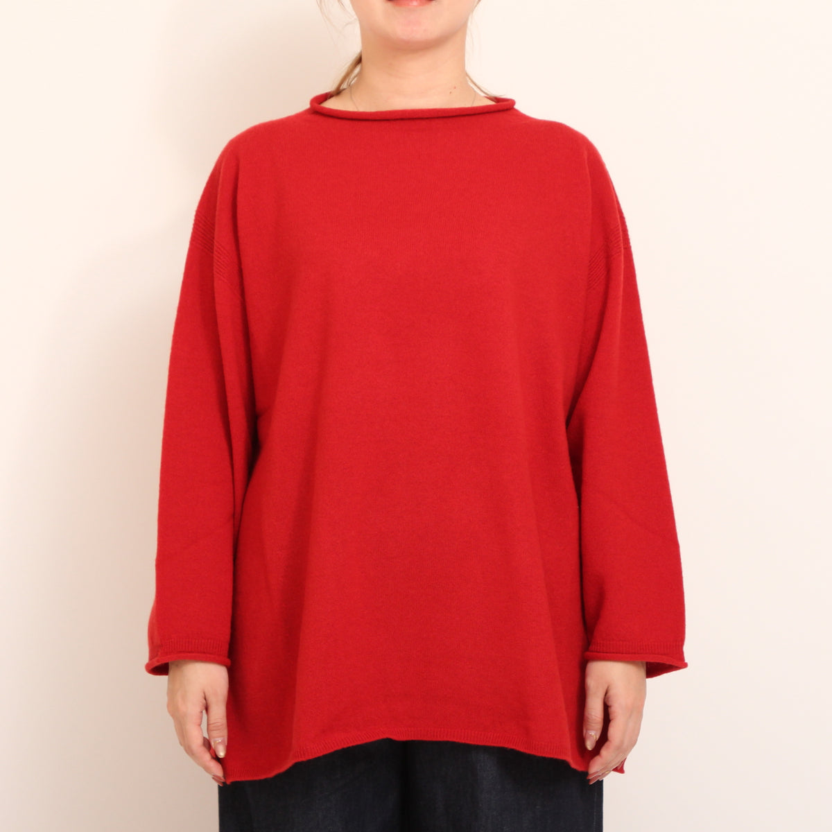 OTA KNITファインラムフレアープルオーバー