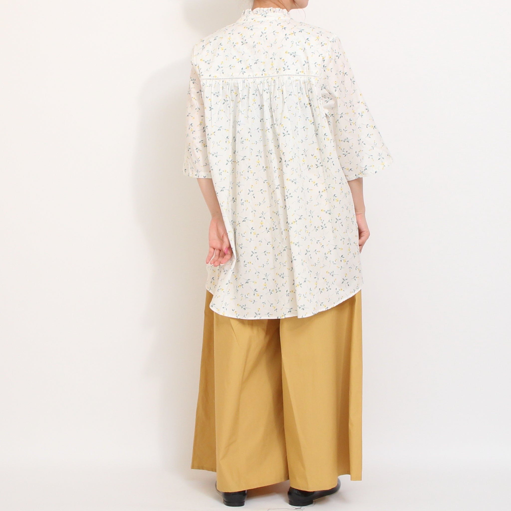 【期間限定15％OFF】【ラスト１点ずつ・本店限定商品】sosotto LIBERTY梯子レースチュニック