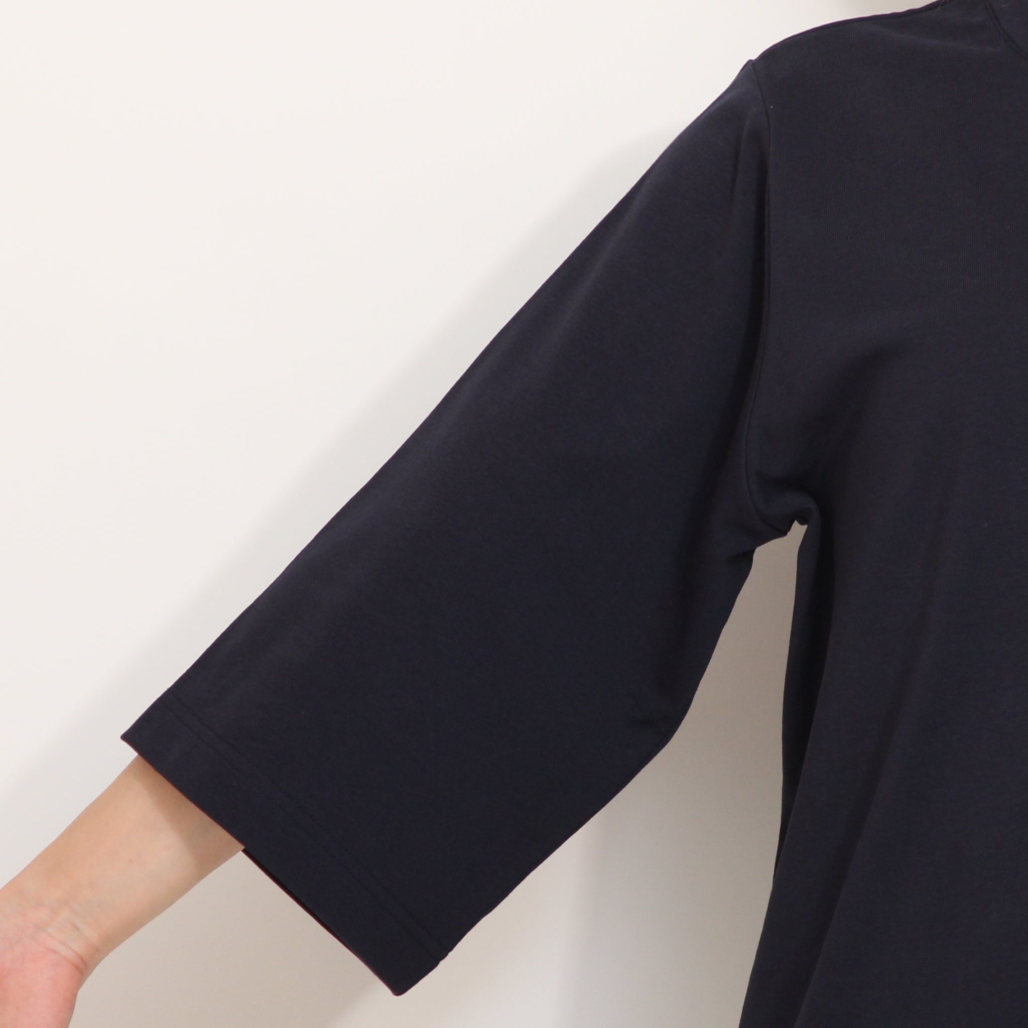 【BROWN残り僅か】sosottoLIBERTY使いフリルネックTシャツ