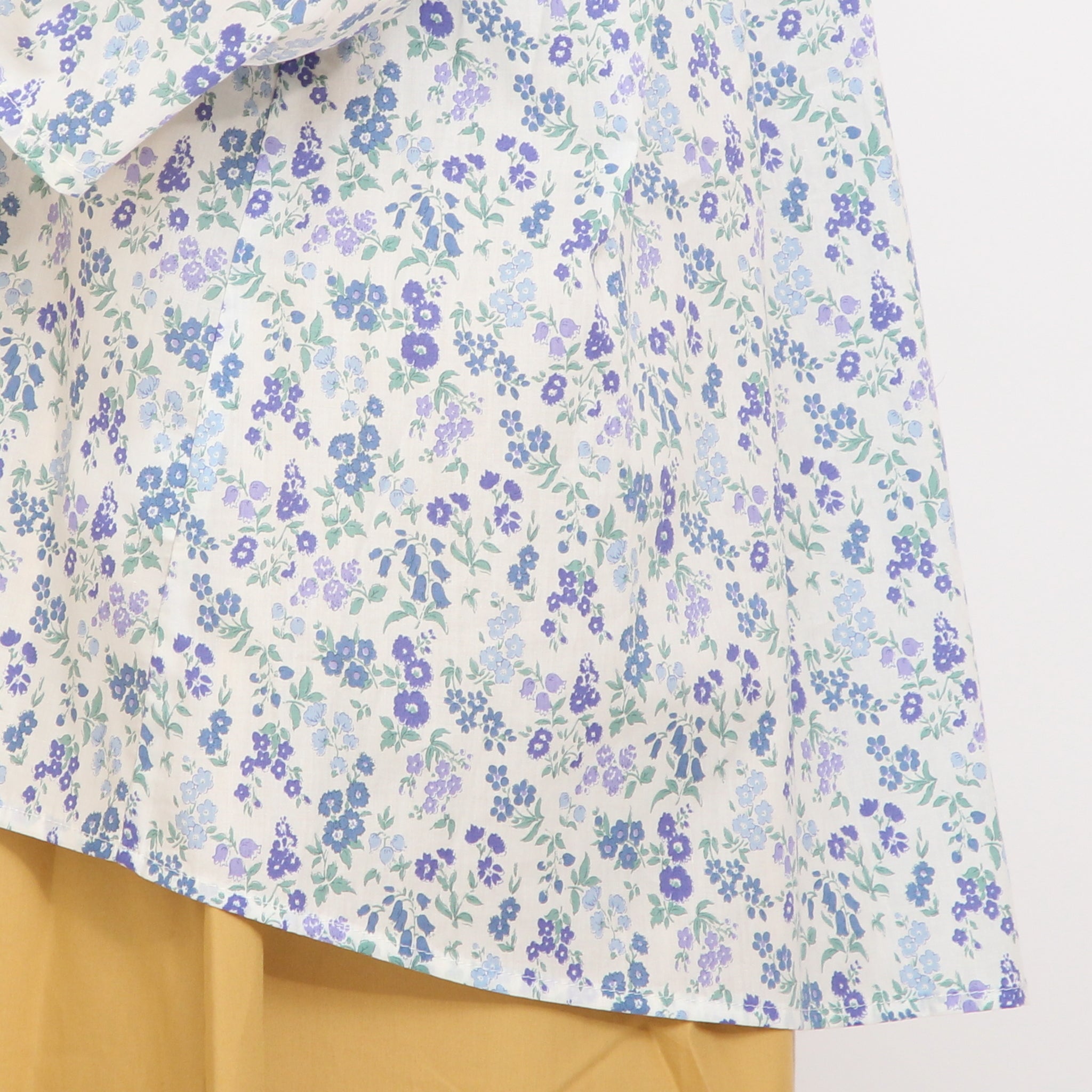 【期間限定15％OFF】【REDのみ ラスト1点・本店限定商品】sosotto LIBERTY細ピンタックシャツ