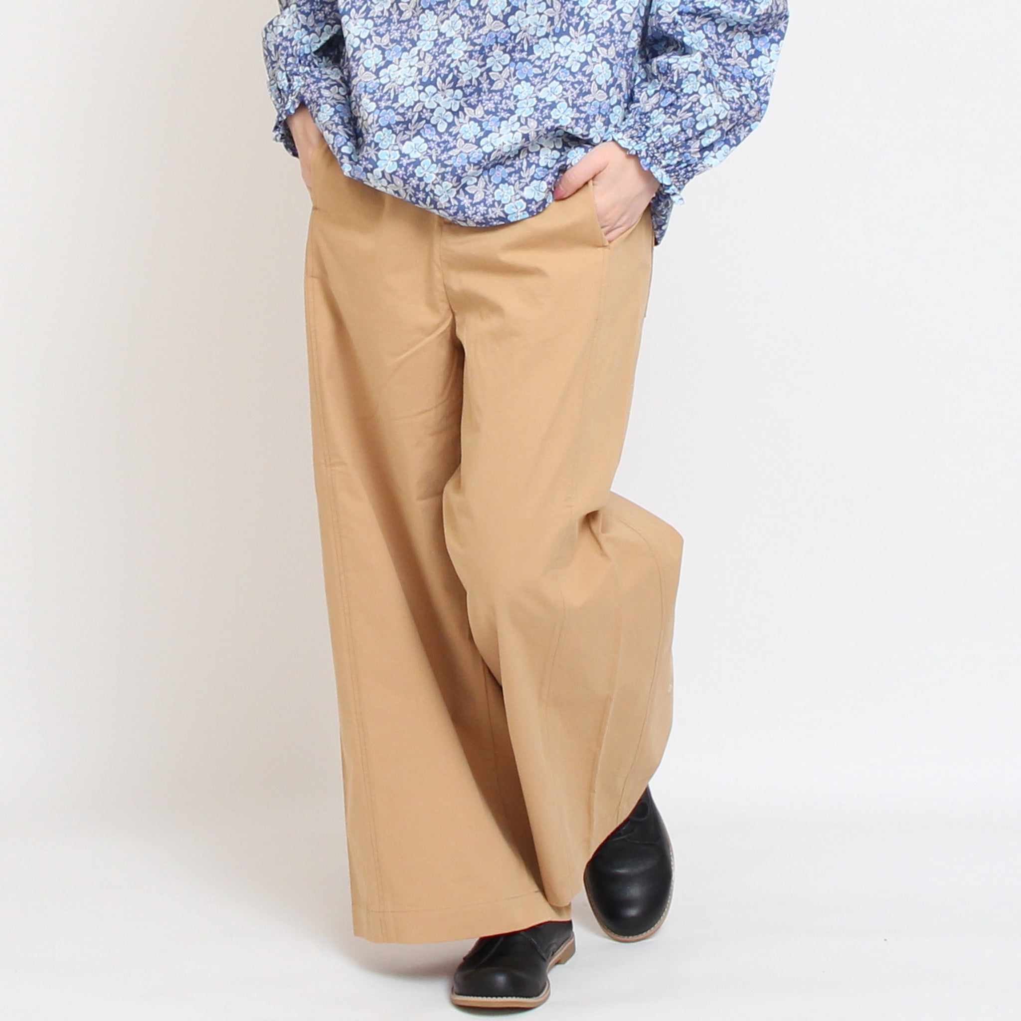 Pont de Chalons シームクロップドパンツ