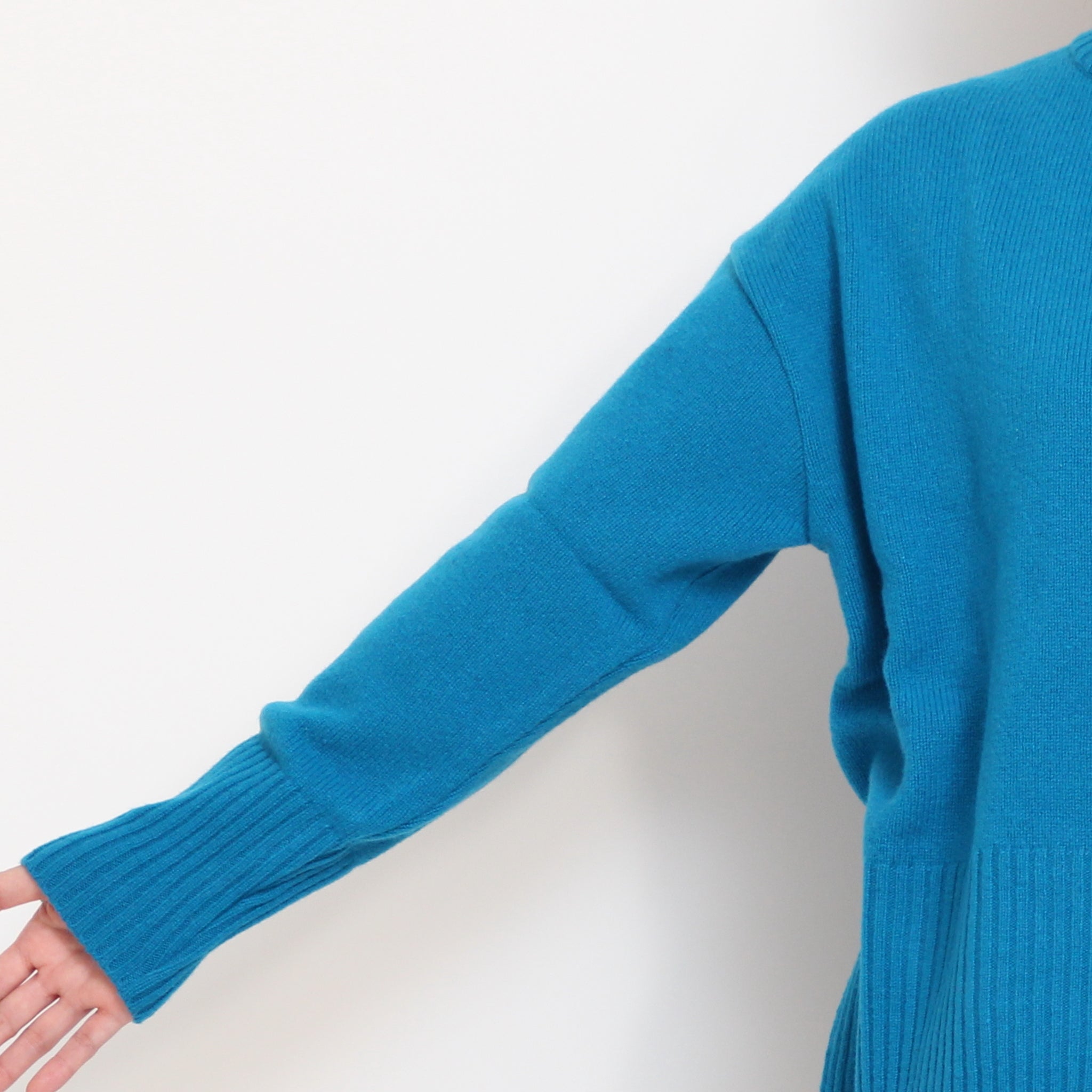 NARUタスマニアラム コモドニットプルオーバー25