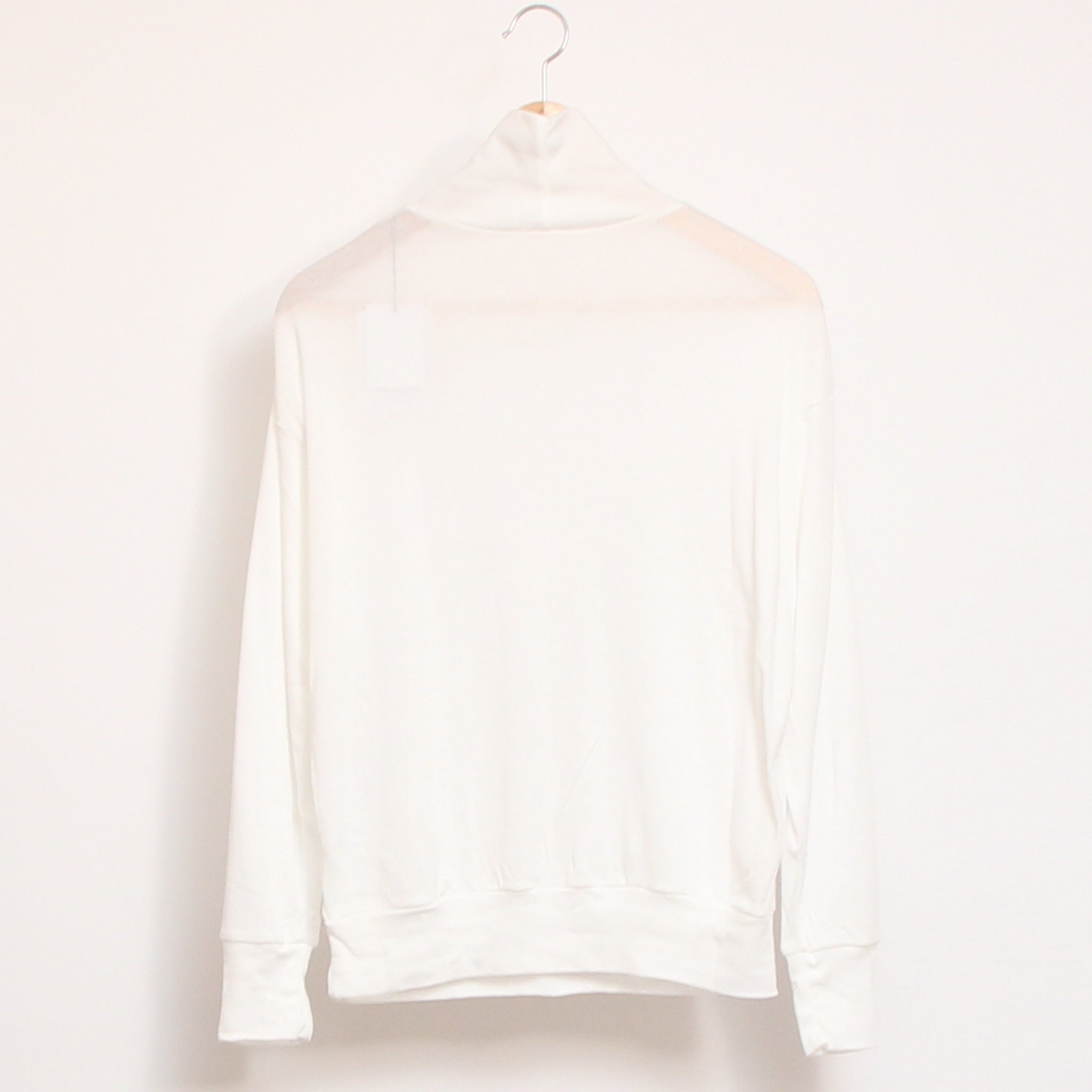 【IVORYラスト1点】NARUハイネックゆったりプルオーバー25