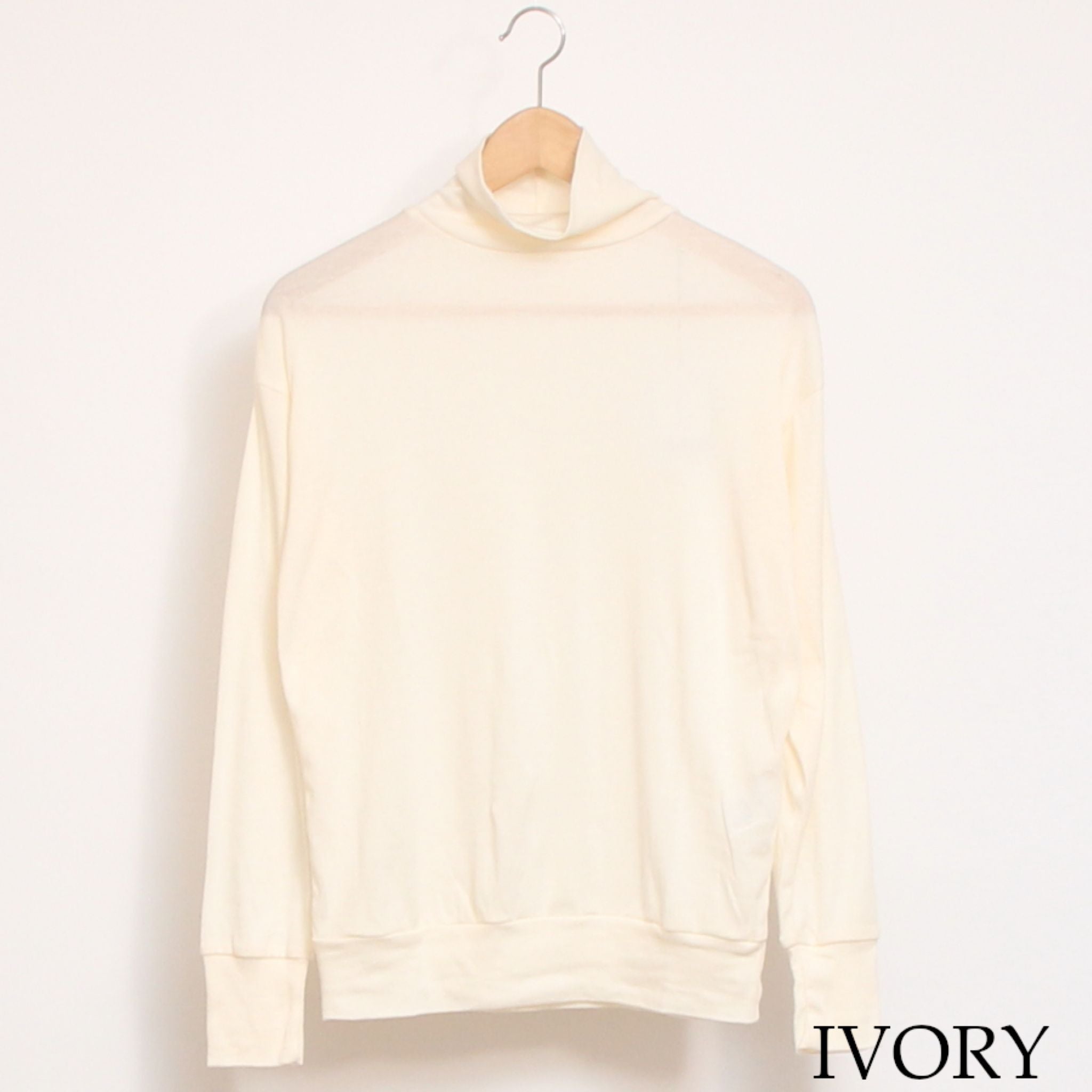 【IVORYラスト1点】NARUハイネックゆったりプルオーバー25